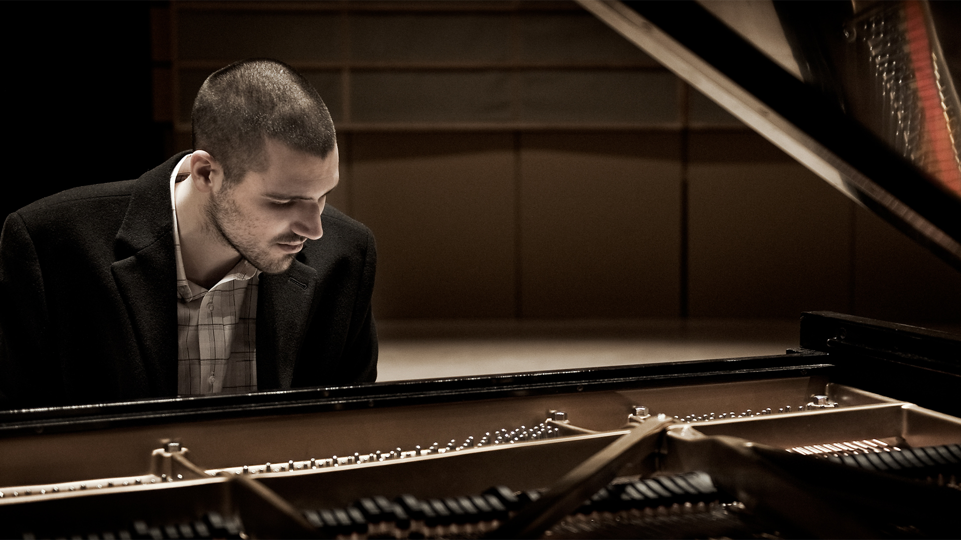 James Carson in Winspear 1920x1080