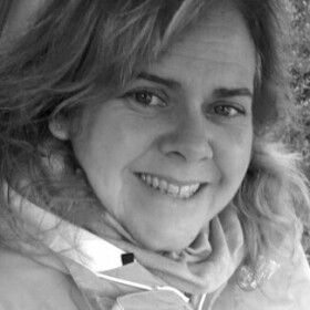 Melanie Gillis 3465fbf84f591b5ae5bb384c4608b684